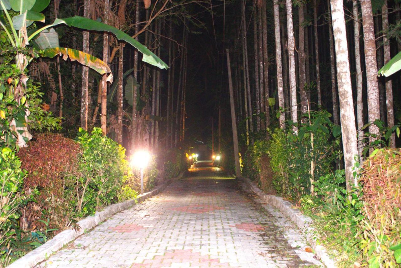 Staymaker Coorg Jungle Stay Resort Kushalnagar Exterior photo